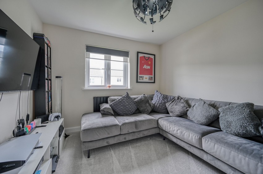 Images for Skye Court, Stratton, IV2