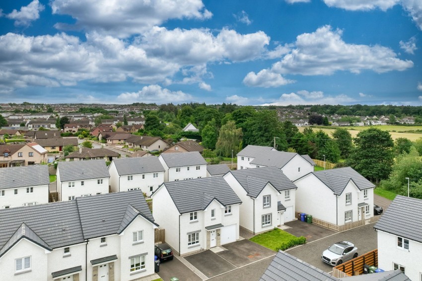 Images for Skye Court, Stratton, IV2