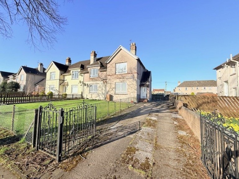 Millburn Avenue, Coaltown, KY7