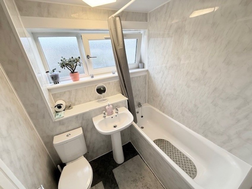 Images for Laurel Crescent, Kirkcaldy, KY2