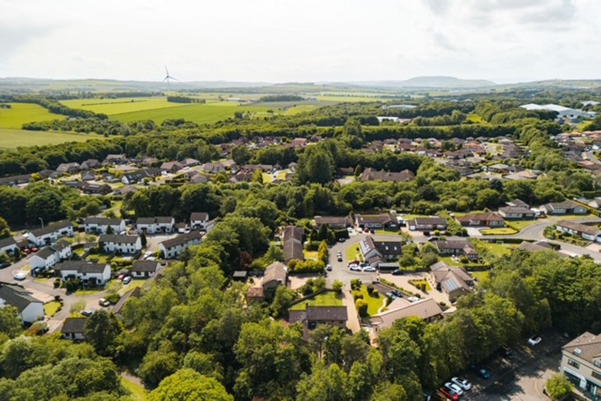 Images for Drumlie Gardens, Glenrothes, KY7