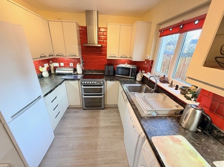 Images for Loch Venachar Gardens, Glenrothes, KY6