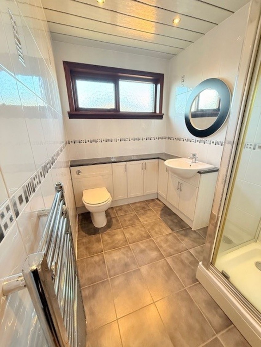 Images for Guthrie Crescent, Markinch, KY7