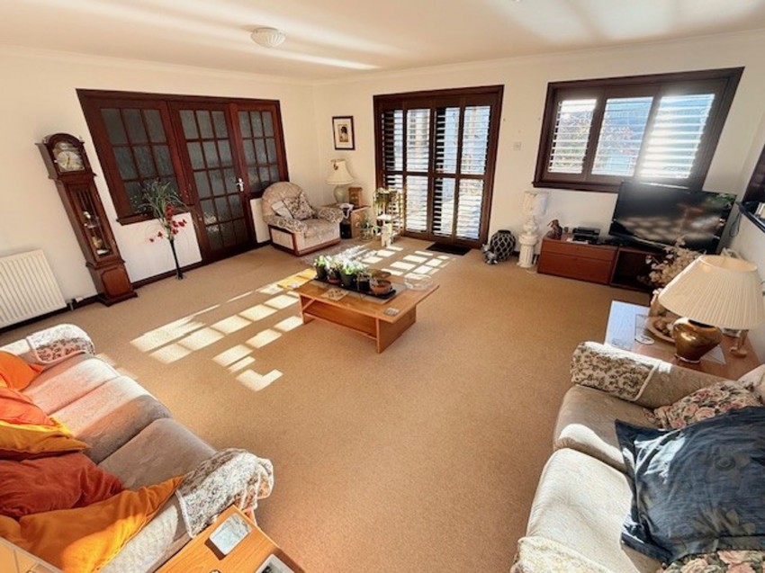 Images for Guthrie Crescent, Markinch, KY7