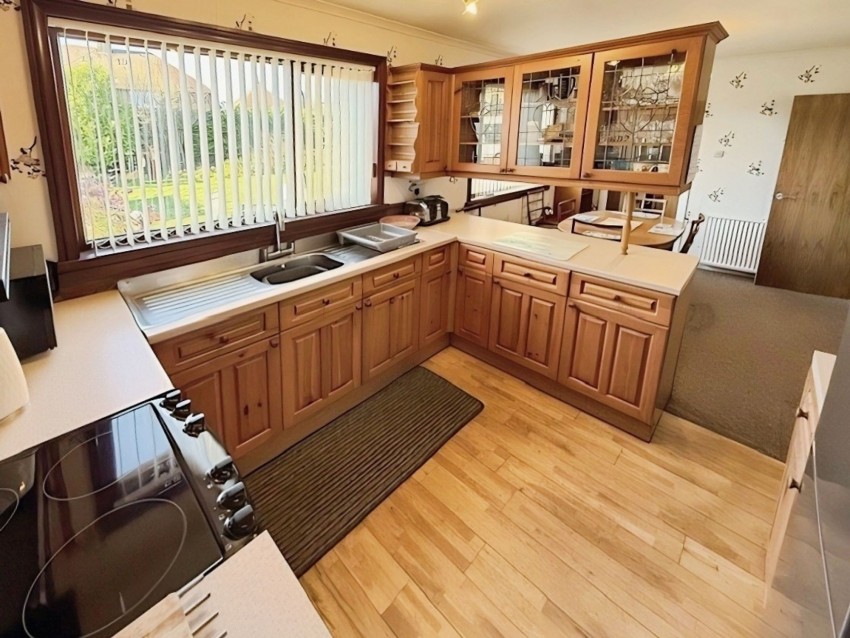 Images for Guthrie Crescent, Markinch, KY7