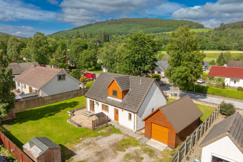 Images for Wood-Side, Drumnadrochit, IV63