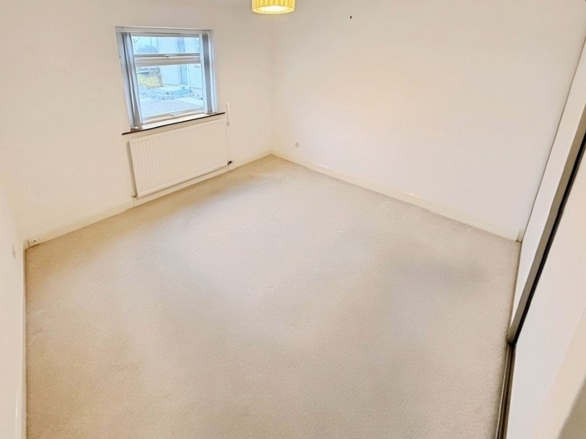 Images for Scoonie Court, Leven, KY8