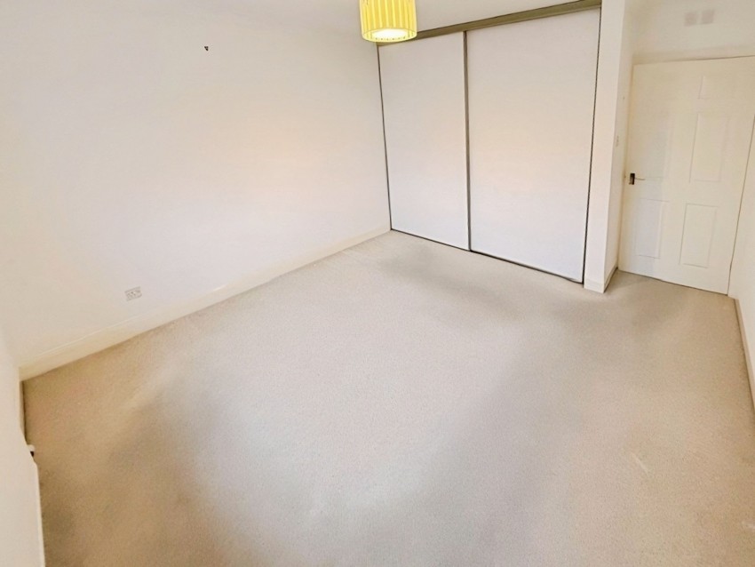 Images for Scoonie Court, Leven, KY8