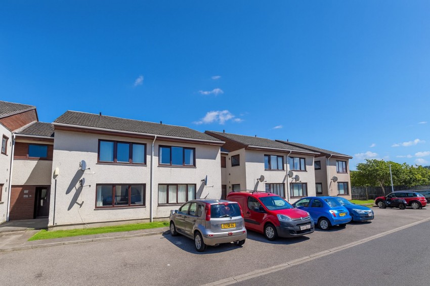 Images for Hilton Court, Inverness, IV2