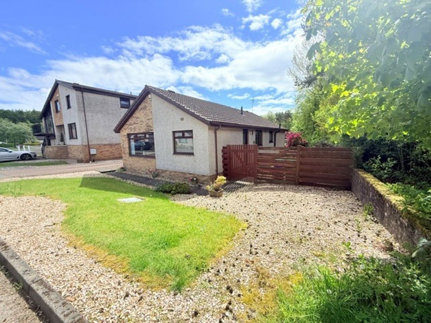 Images for Huntingtower Park, Glenrothes, KY6