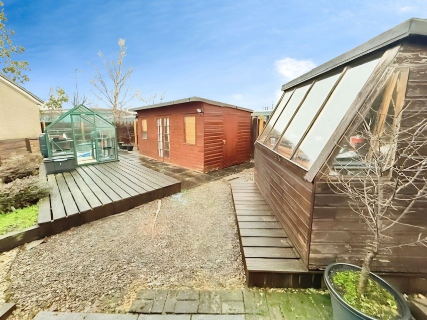 Images for Chestnut Crescent, Leven, KY8