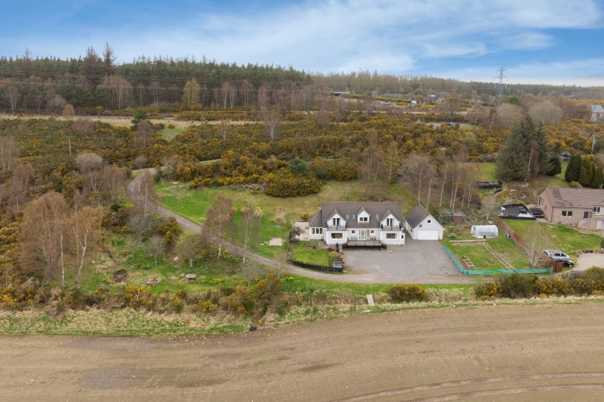 Images for Culloden Moor, Inverness, IV2