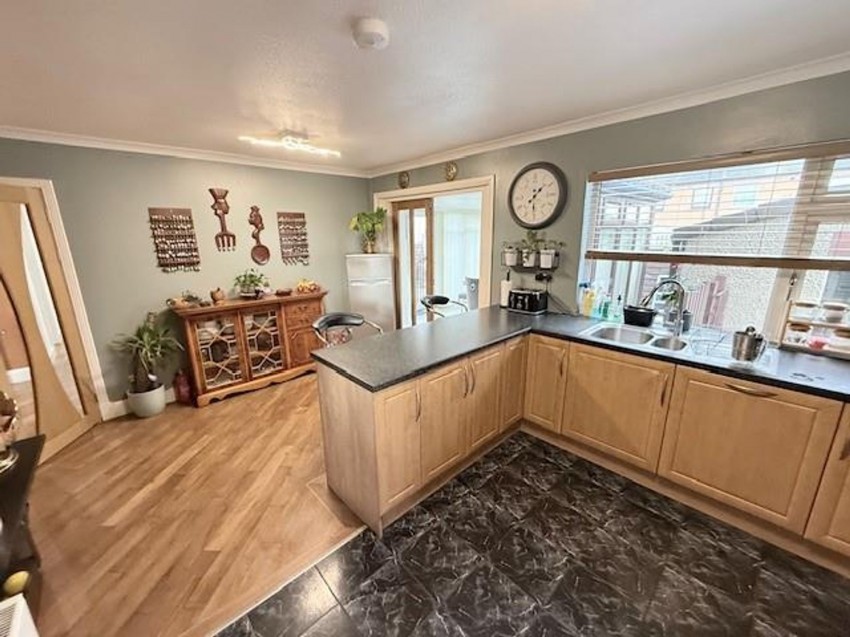 Images for Hallfields Place, Kennoway, KY8