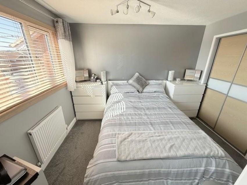 Images for North Larches, Dunfermline, KY11