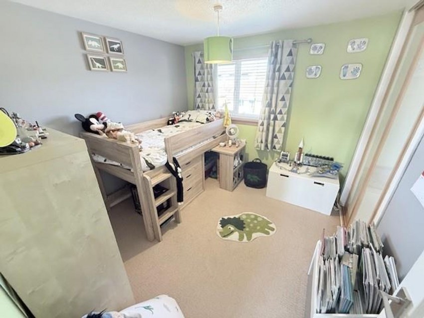 Images for North Larches, Dunfermline, KY11