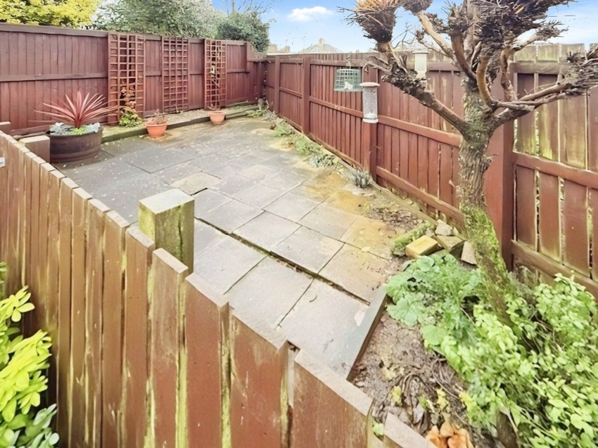 Images for Sweetbank Drive, Markinch, KY7