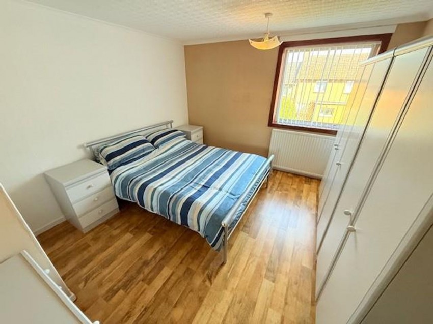 Images for Canmore Walk, Glenrothes, KY7