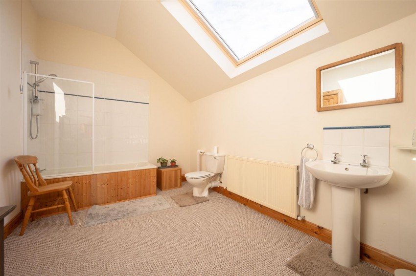 Images for Errogie, Inverness, IV2