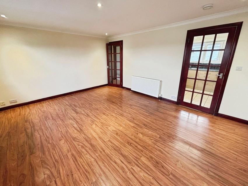 Images for Macgillivray Court, Culloden, IV2