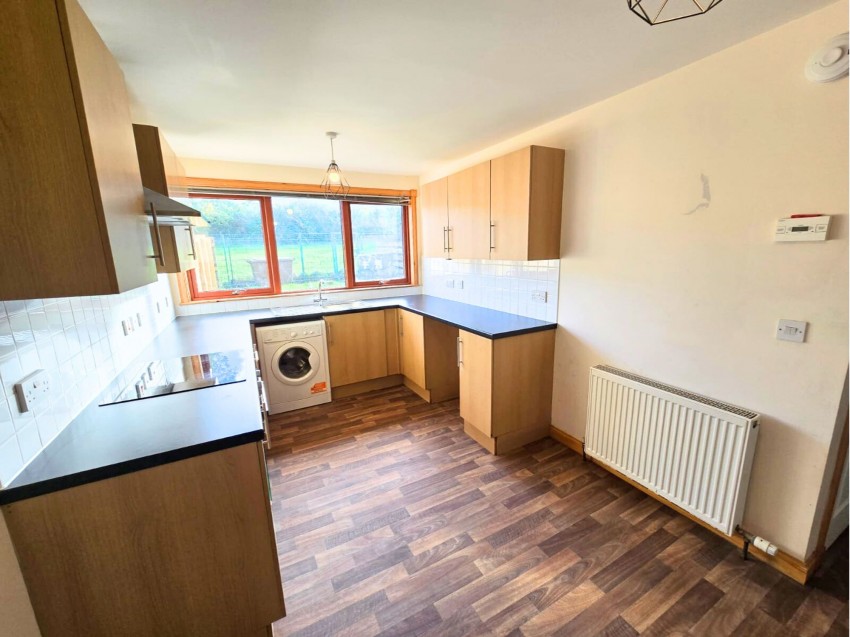 Images for Kenneth Place, Smithton, IV2