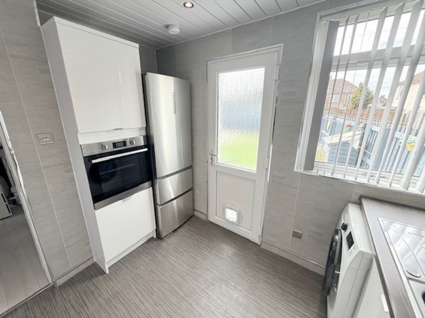 Images for Denfield Avenue, Cardenden, KY5