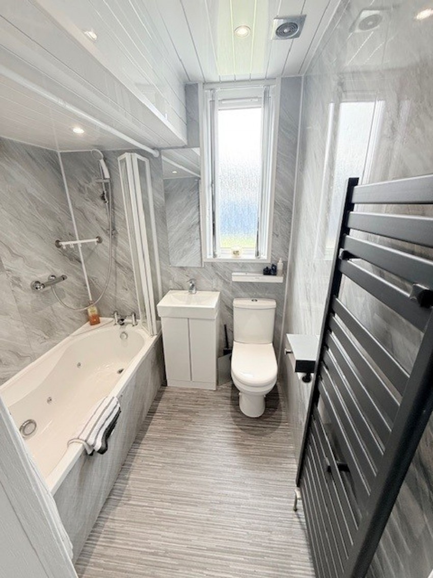 Images for Denfield Avenue, Cardenden, KY5