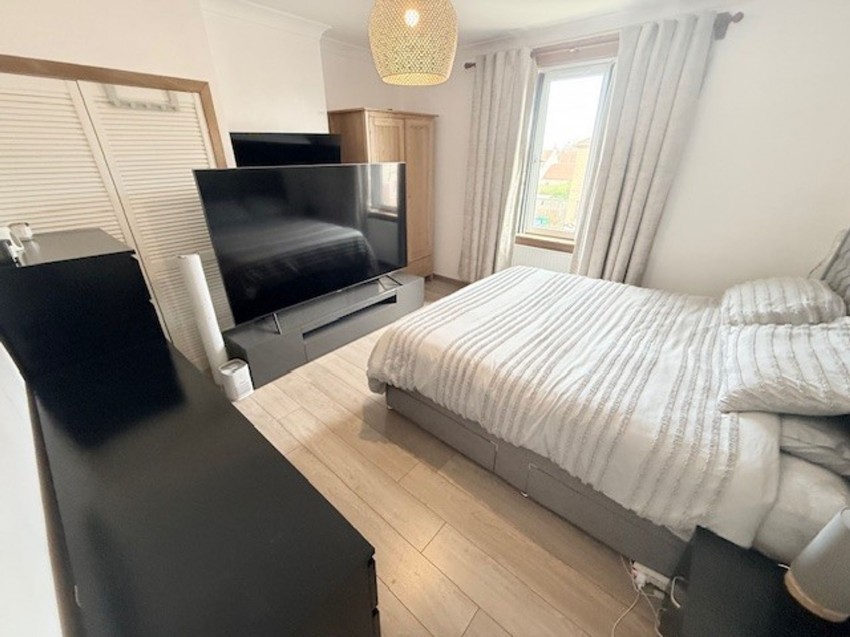 Images for Denfield Avenue, Cardenden, KY5