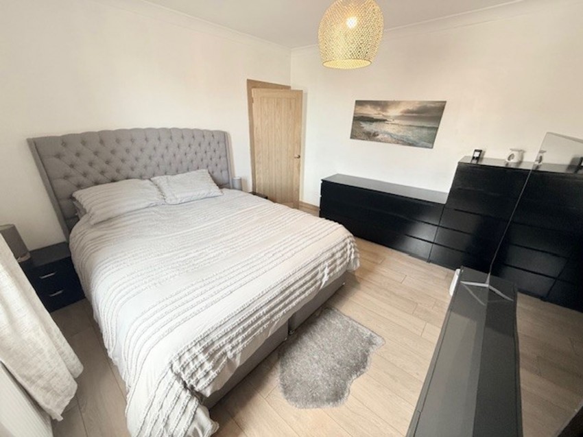 Images for Denfield Avenue, Cardenden, KY5