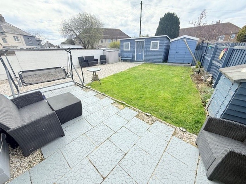 Images for Denfield Avenue, Cardenden, KY5