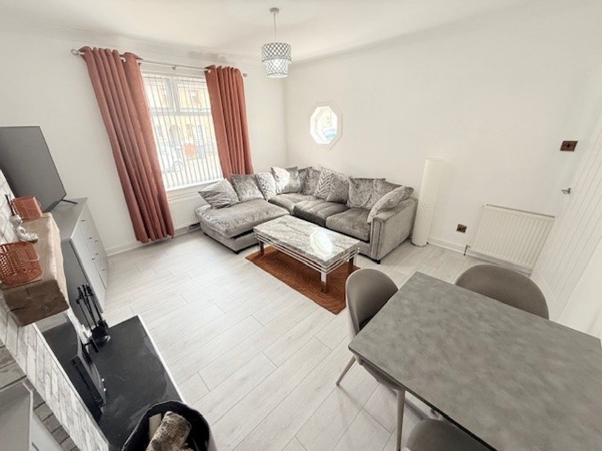 Images for Denfield Avenue, Cardenden, KY5