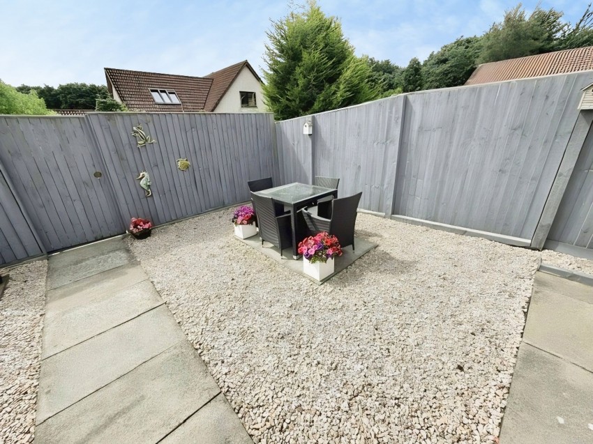 Images for Auchavan Gardens, Glenrothes, KY7