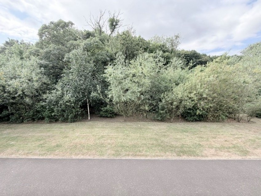Images for Flax Mill Grove, Glenrothes, KY7