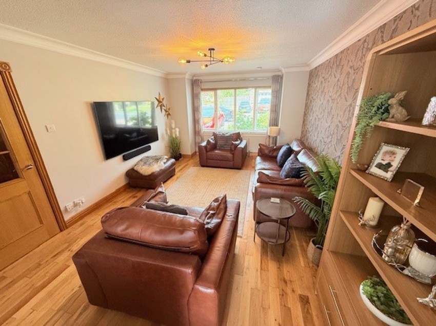 Images for Braemar Gardens, Glenrothes, KY6