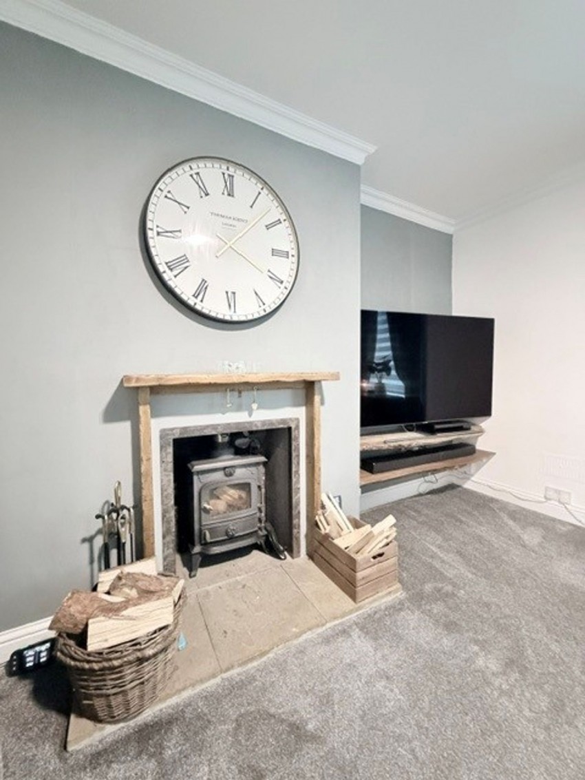 Images for Viewfield Terrace, Lumphinnans, KY4
