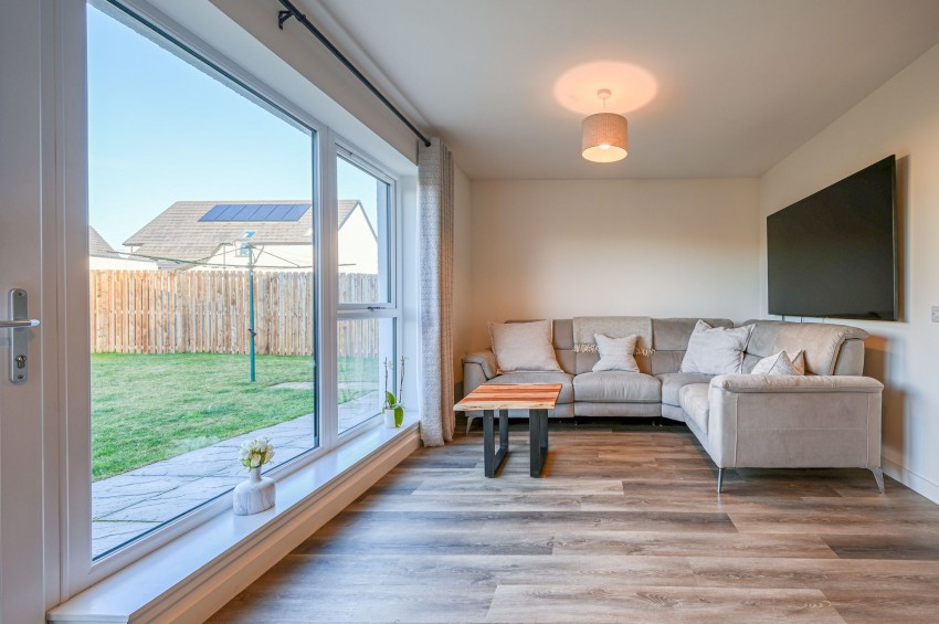 Images for Macleod Gardens, Croy, IV2