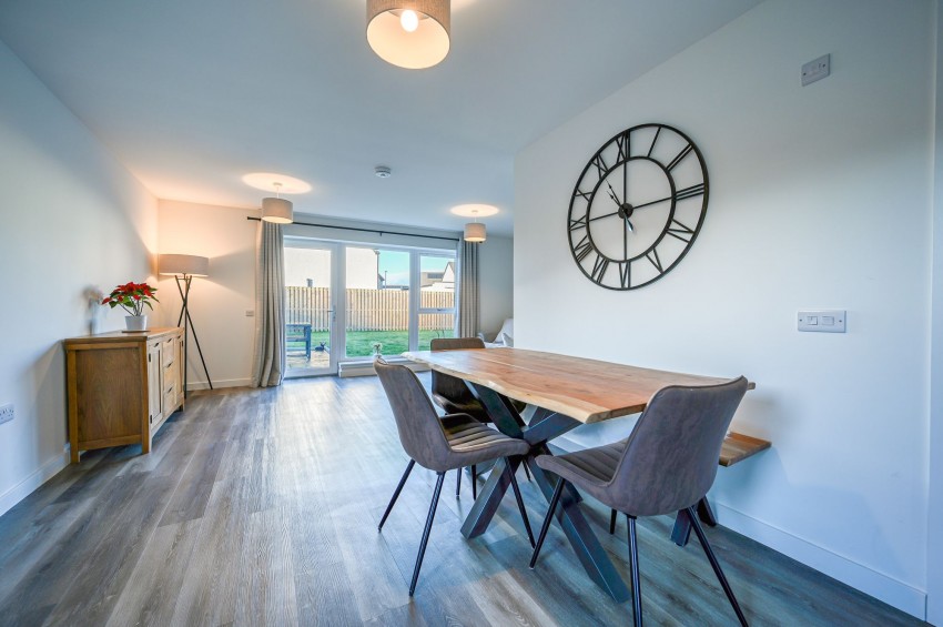 Images for Macleod Gardens, Croy, IV2