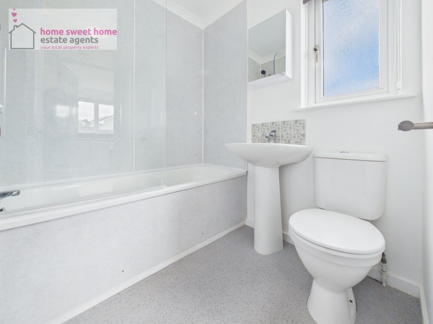 Images for Hazel Avenue, Culloden, IV2