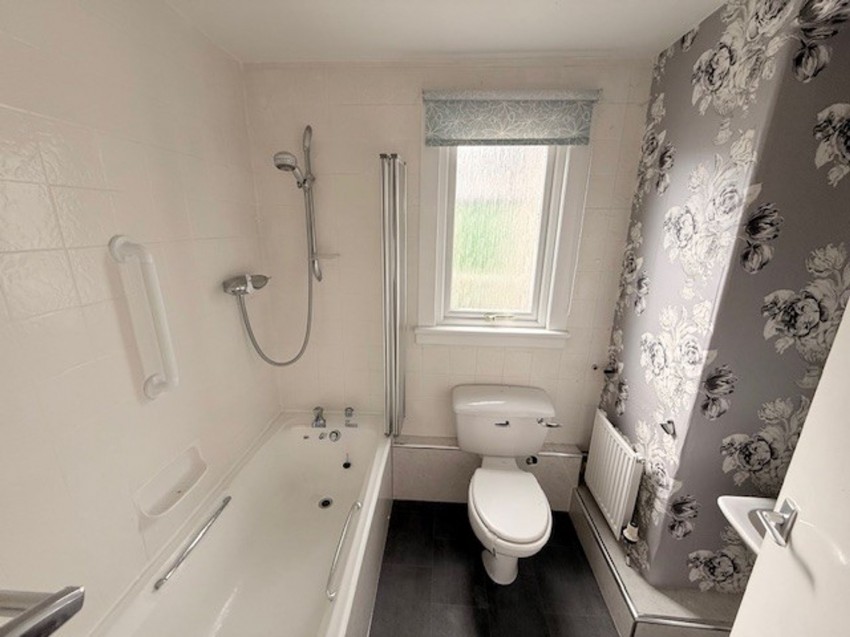 Images for Brucefield Avenue, Dunfermline, KY11