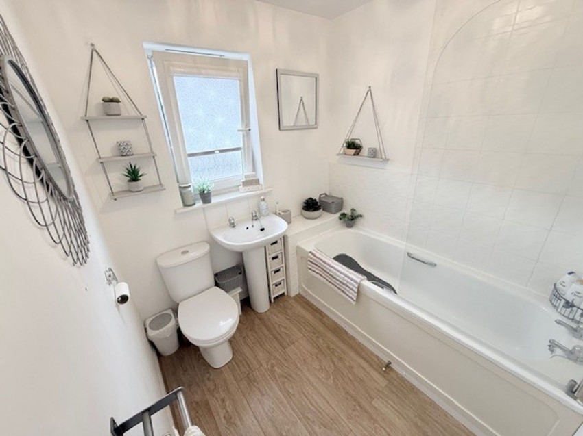 Images for Lapwing Drive, Dunfermline, KY11