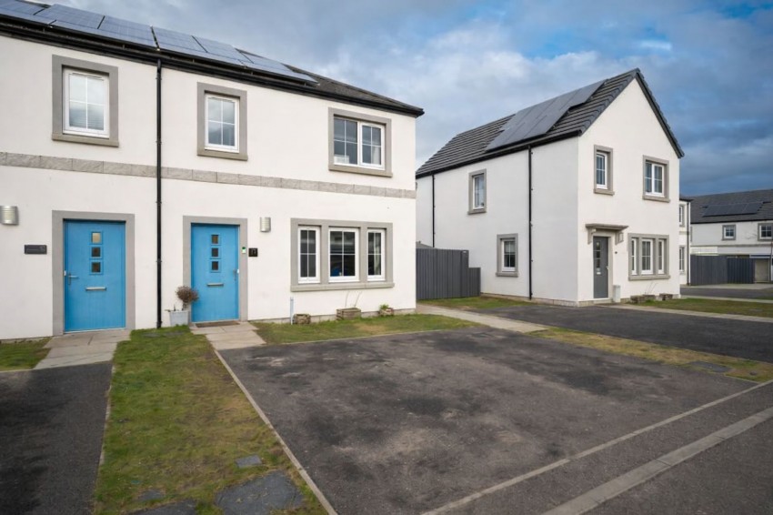 Images for Broom Crescent, Alness, IV17