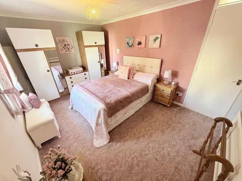 Images for Tarland Knowe, Glenrothes, KY7