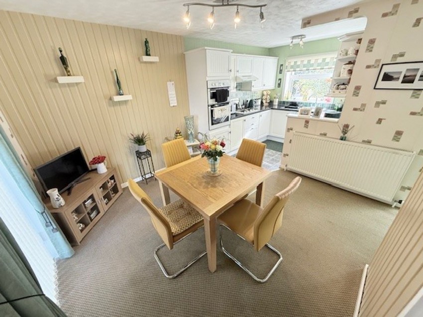 Images for Tarland Knowe, Glenrothes, KY7