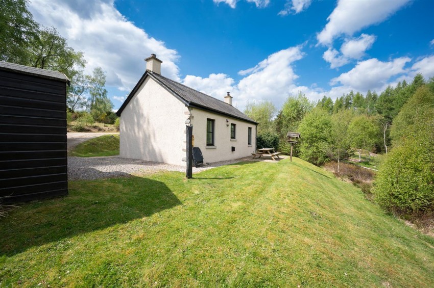 Images for Drumnadrochit, Millness, IV63