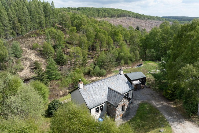 Images for Drumnadrochit, Millness, IV63