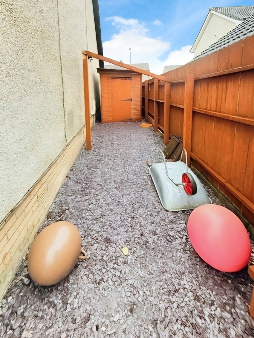 Images for Hall Street, Lochgelly, KY5