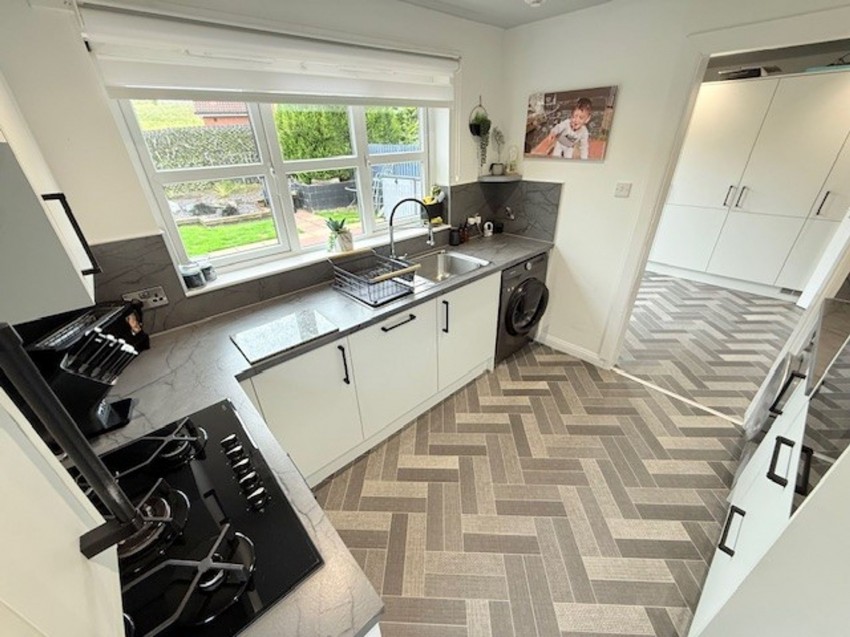 Images for North Larches, Dunfermline, KY11