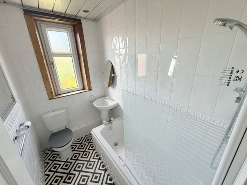 Images for Croft Crescent, Markinch, KY7