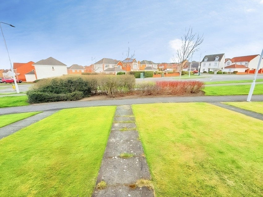 Images for Lapwing Drive, Dunfermline, KY11