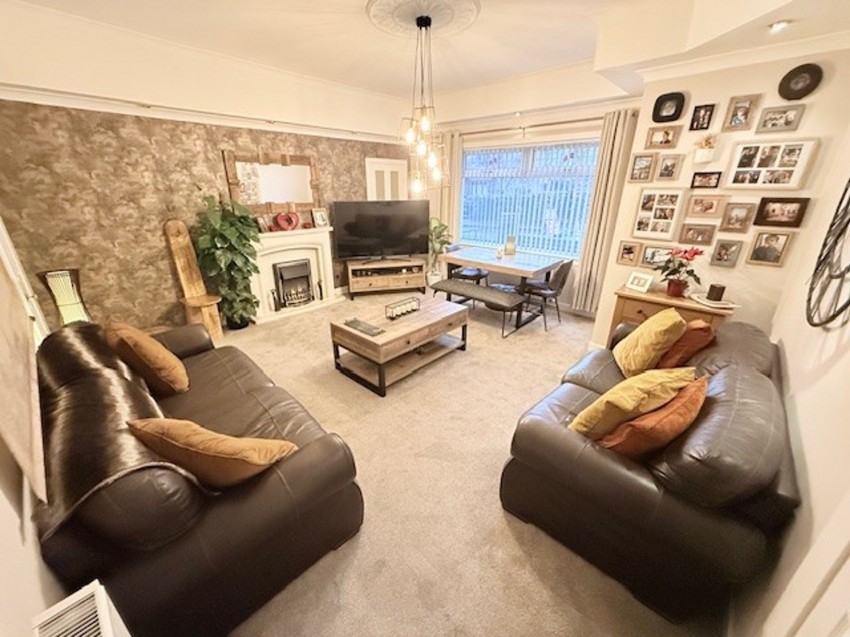 Images for Main Road, Glencraig, KY5