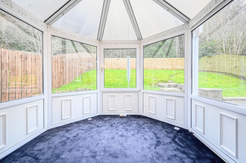 Images for Lochlann Road, Culloden, IV2